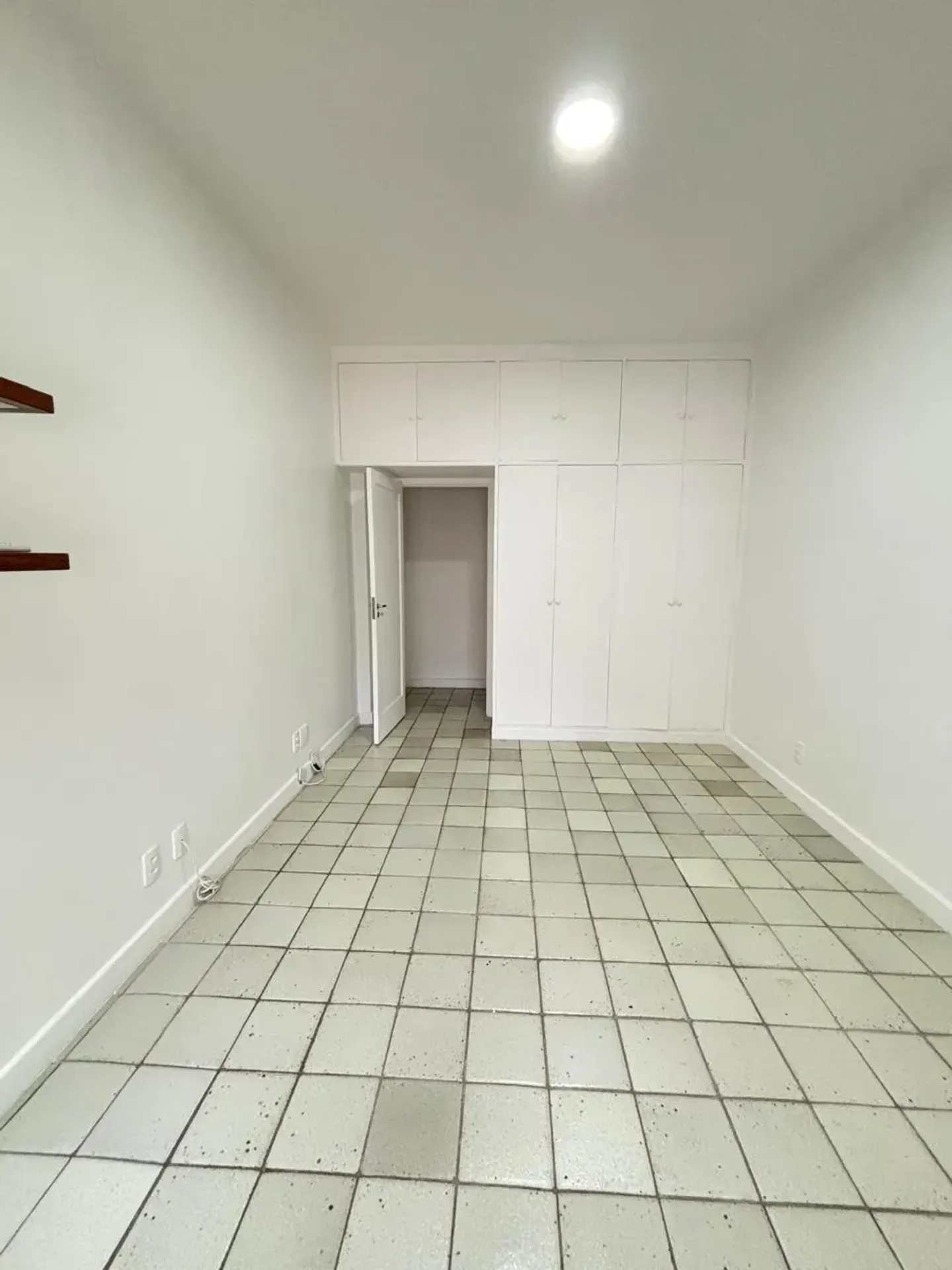 Apartment, 280 m², with a water view — photo 42