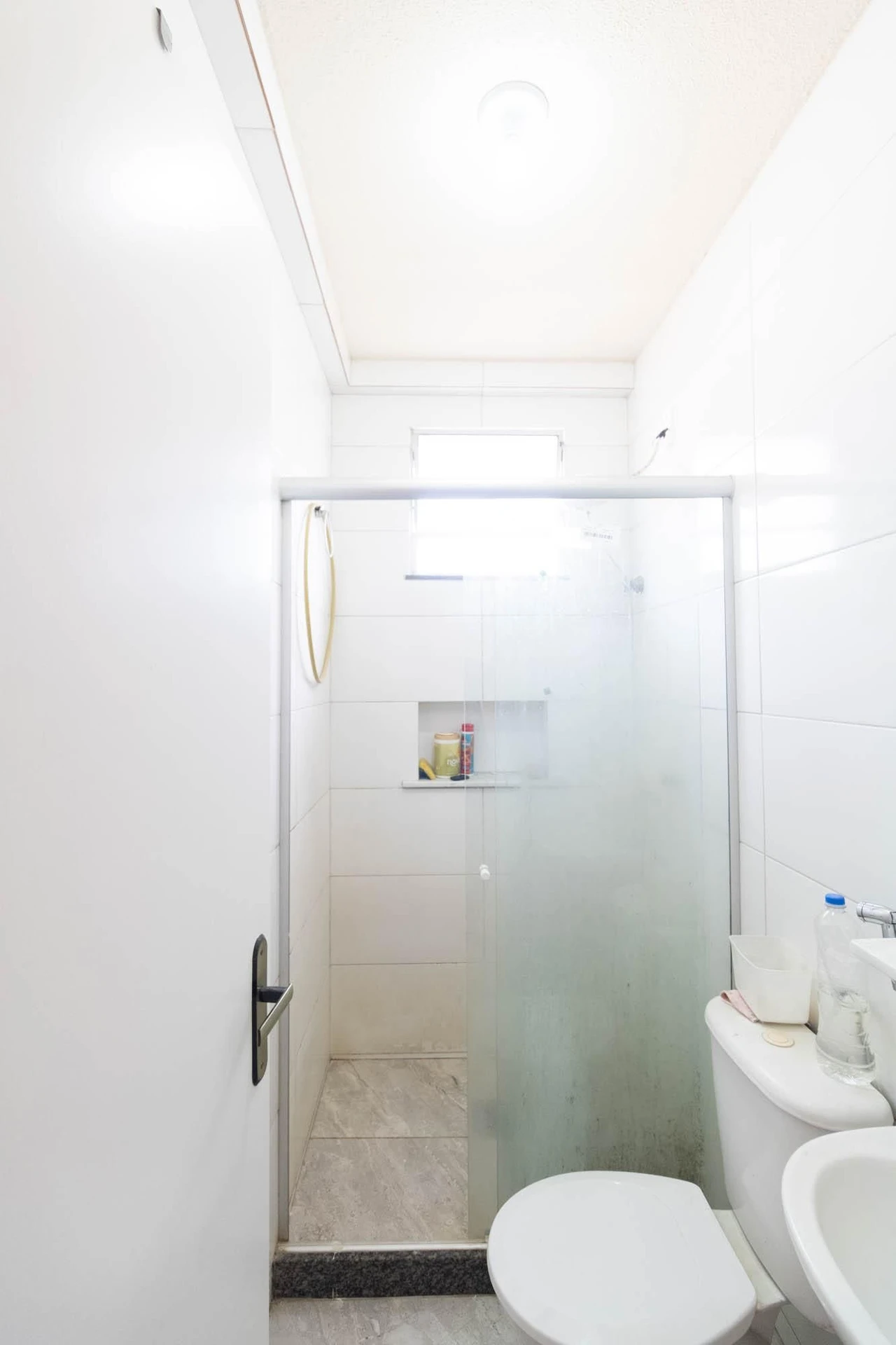 Furnished 2-bedroom apartment with 1 bathroom and parking — photo 44