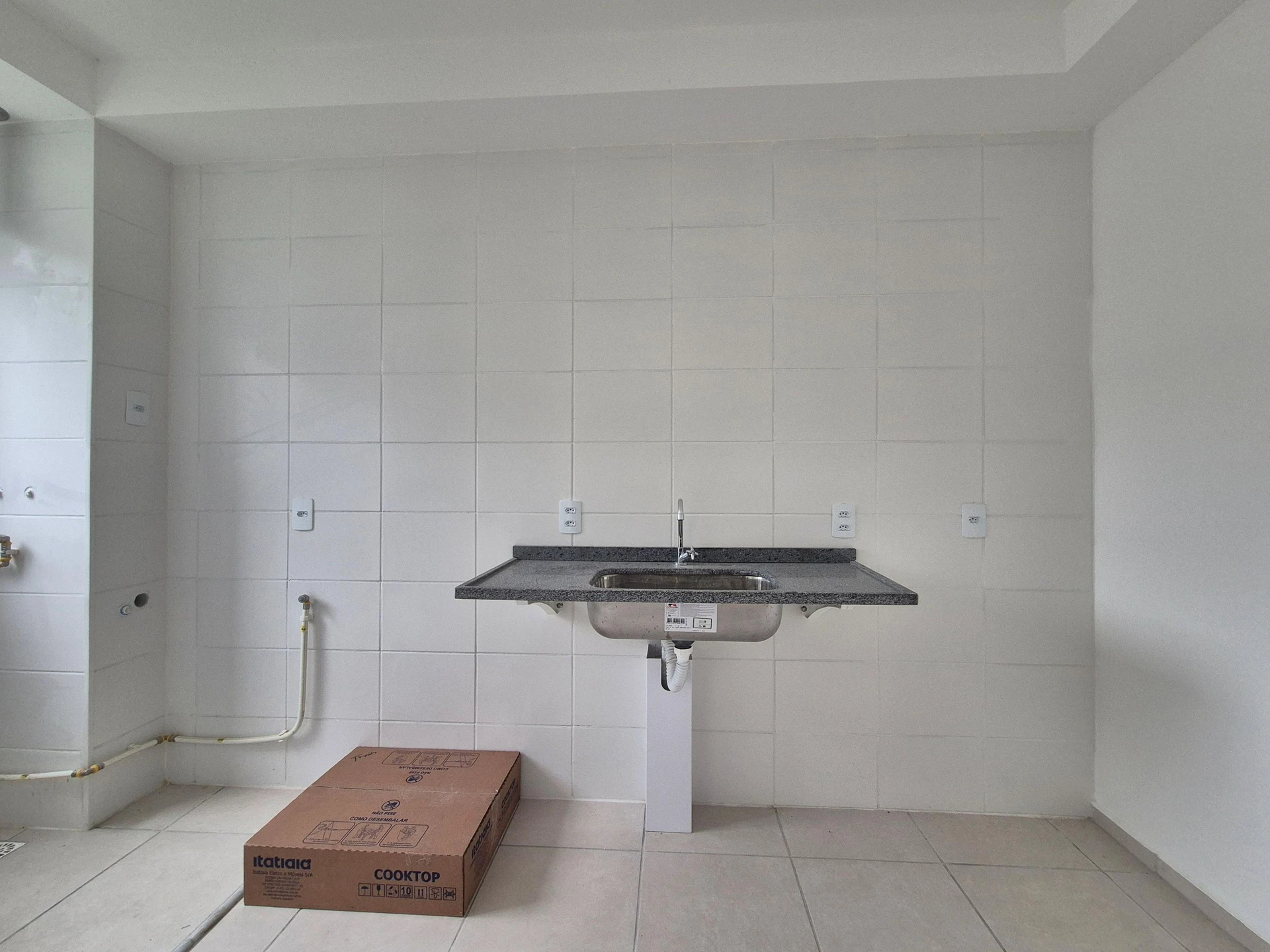 Home office in a one-bedroom apartment, 49 m² — photo 6