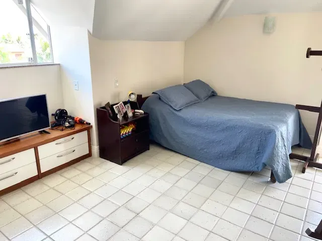 Casa com 4 dormitórios e 5 banheiros, com garagem — photo 27