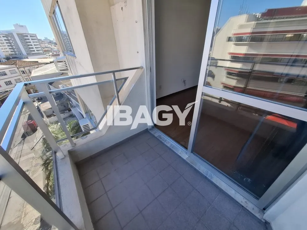 Квартира с 3 спальнями и 1 ванной при спальне, 90 м² — photo 7
