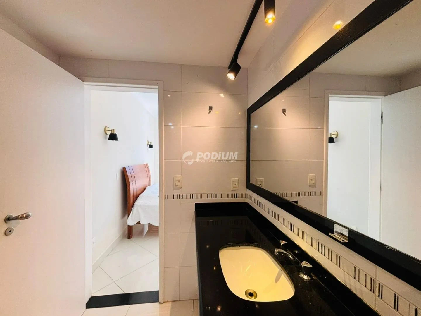 Casa para alugar com 472 m², 6 suítes e 11 banheiros — photo 14