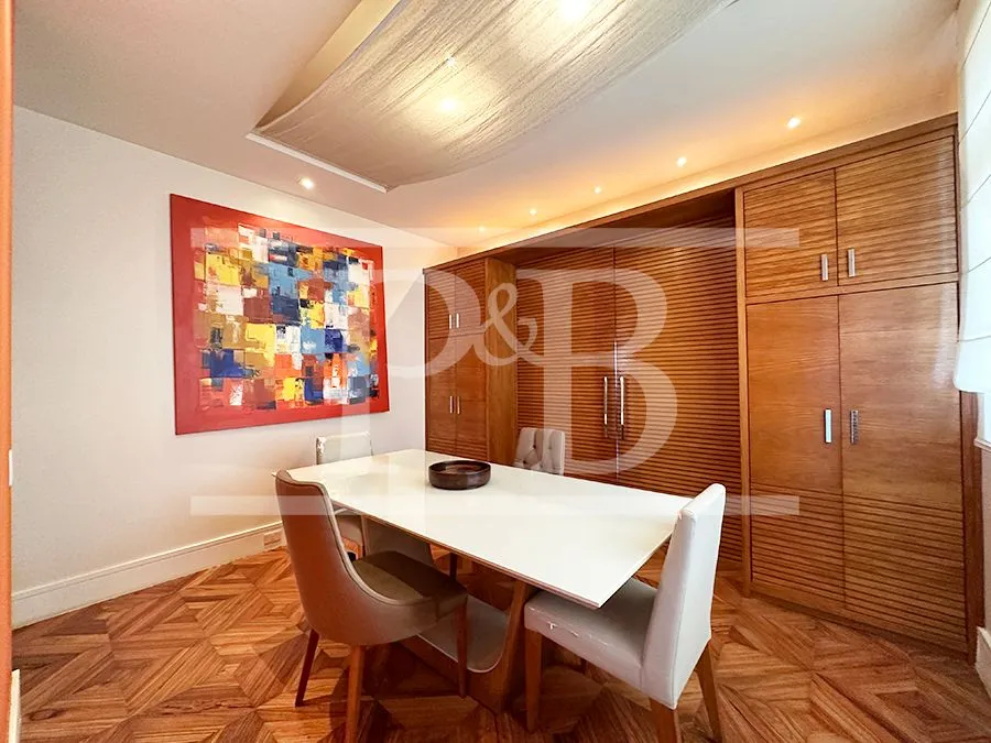 4-bedroom apartment with 4 bathrooms and 190 m² — photo 15