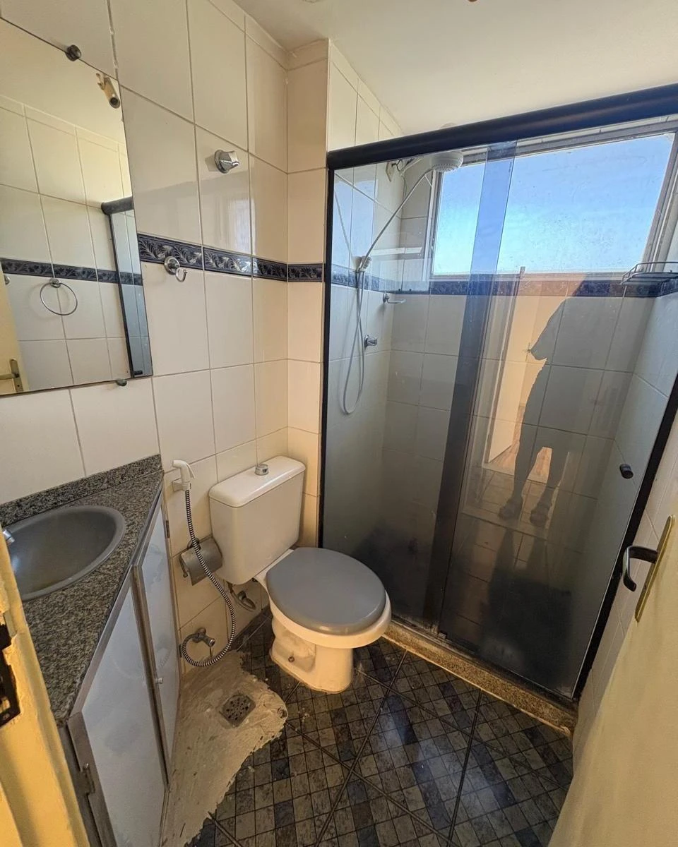 2-bedroom apartment with a separate kitchen and 50 m² — photo 4