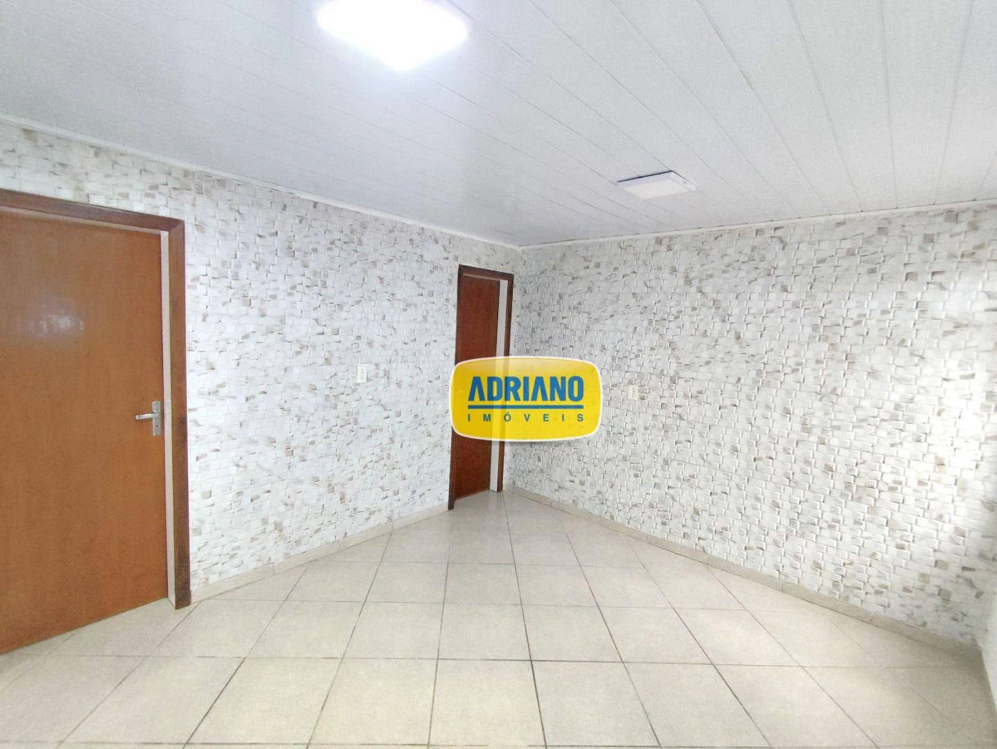 Будинок з 3 спальнями та окремою кухнею — photo 2