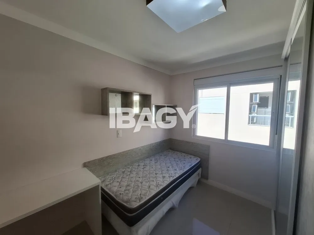 Apartamento mobiliado com 3 dormitórios e sacada envidraçada — photo 27