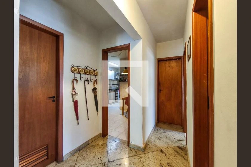 Mountain view in a 4-bedroom apartment, 159 m² — photo 28