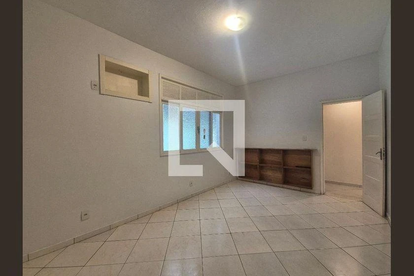 Casa para aluguel com 4 quartos e 2 suítes em 1500 m² — photo 35