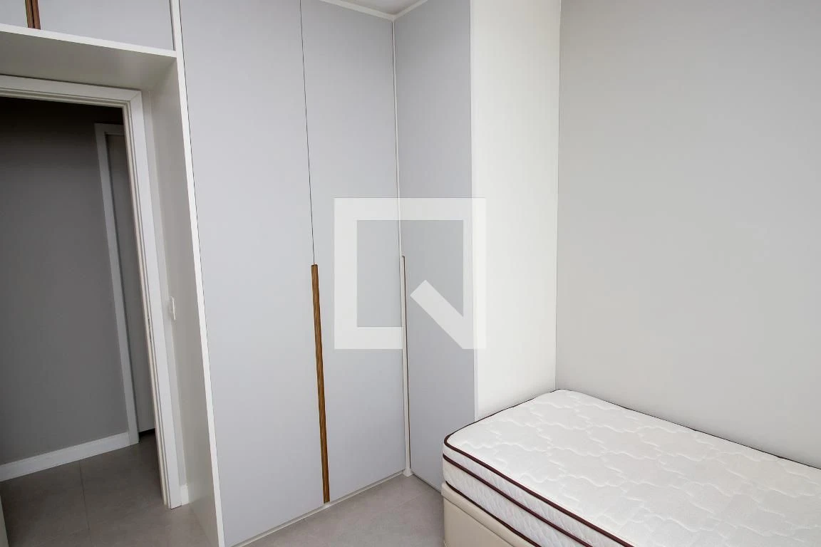 Apartamento mobiliado de 2 quartos com vista para a água — photo 32