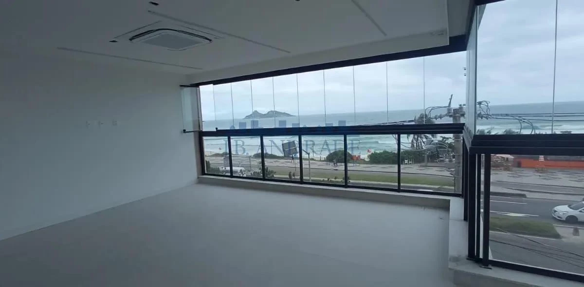 2-bedroom apartment with a water view in Rio de Janeiro — photo 12