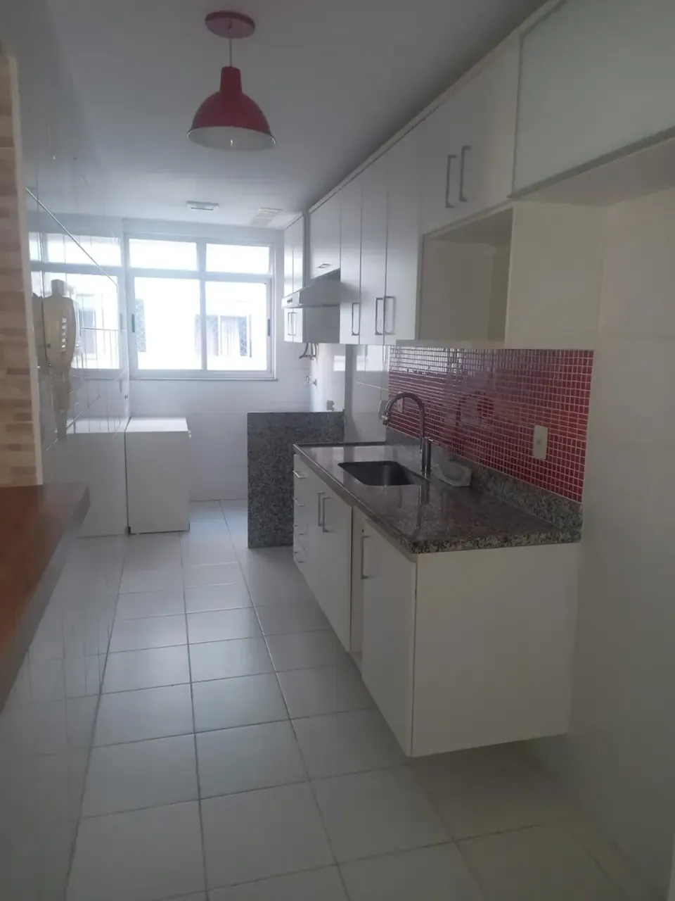 2-bedroom apartment with open-plan kitchen — photo 2