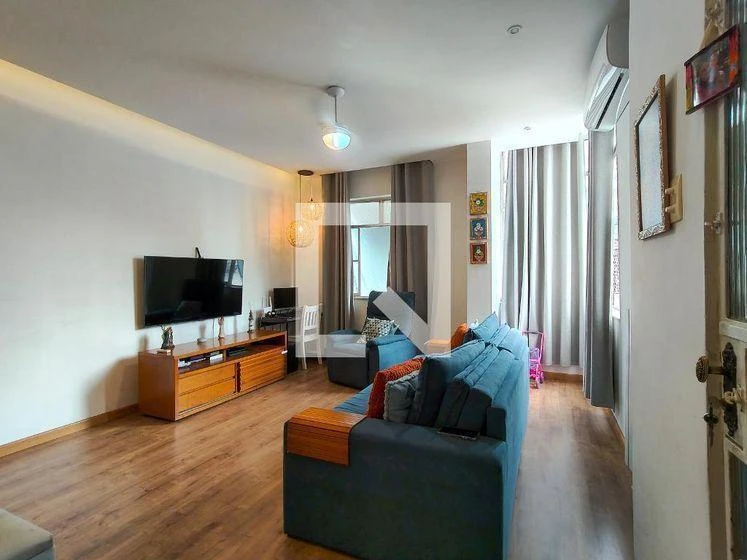 3-bedroom apartment with a walk-in closet in Rio de Janeiro