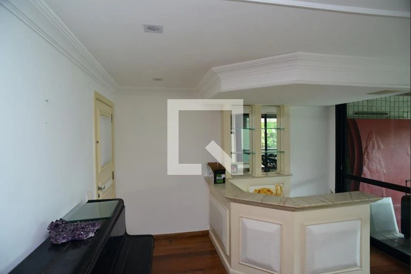 Apartamento de 4 quartos com 215 m² e varanda envidraçada — photo 43