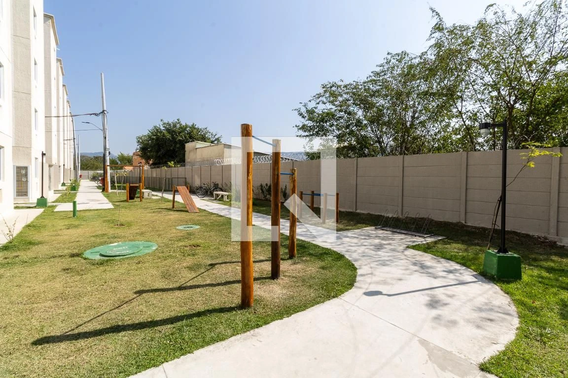 Apartamento com 2 quartos, 1 banheiro e 1 vaga — photo 6