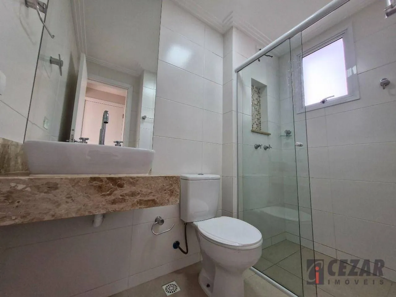 2-bedroom apartment with 2 bathrooms and 70 m² — photo 18