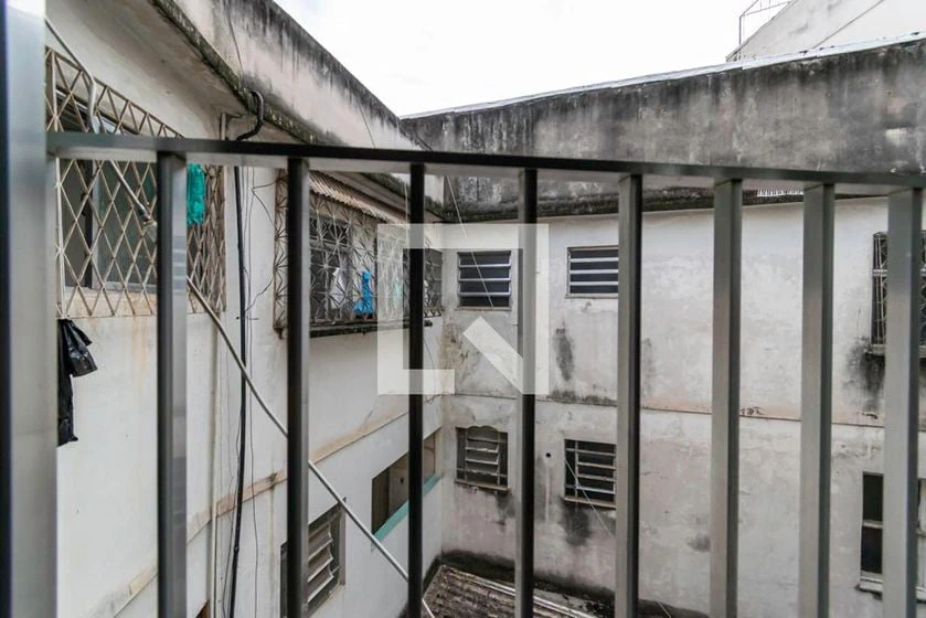 2-bedroom apartment with a washing machine — photo 18