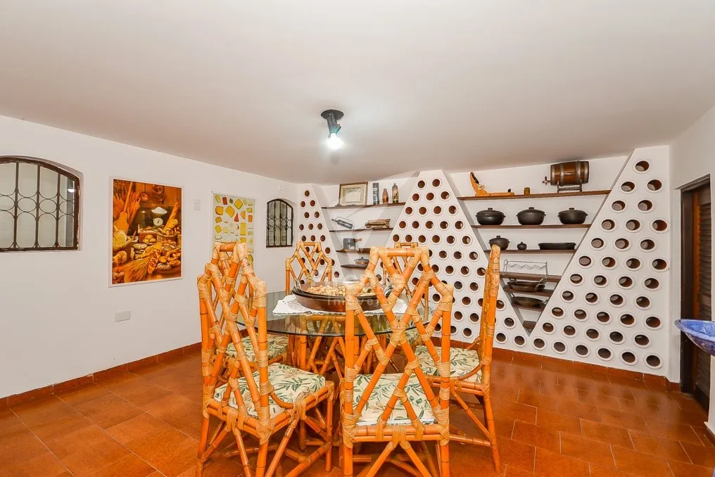 424 m² house with 3 en-suite bedrooms and 4 parking spots — photo 71