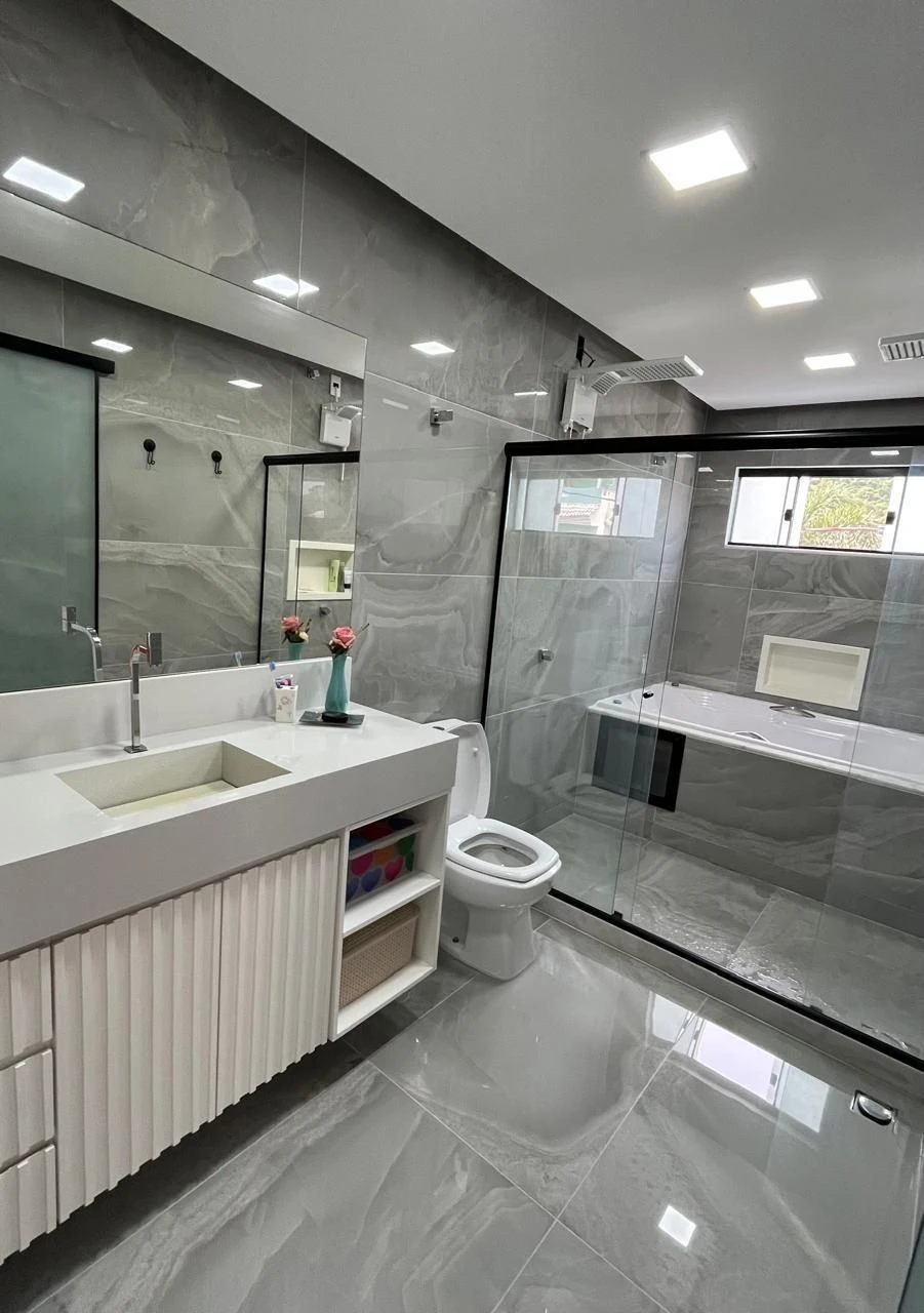 3-bedroom house with a private pool in Rio de Janeiro — photo 17