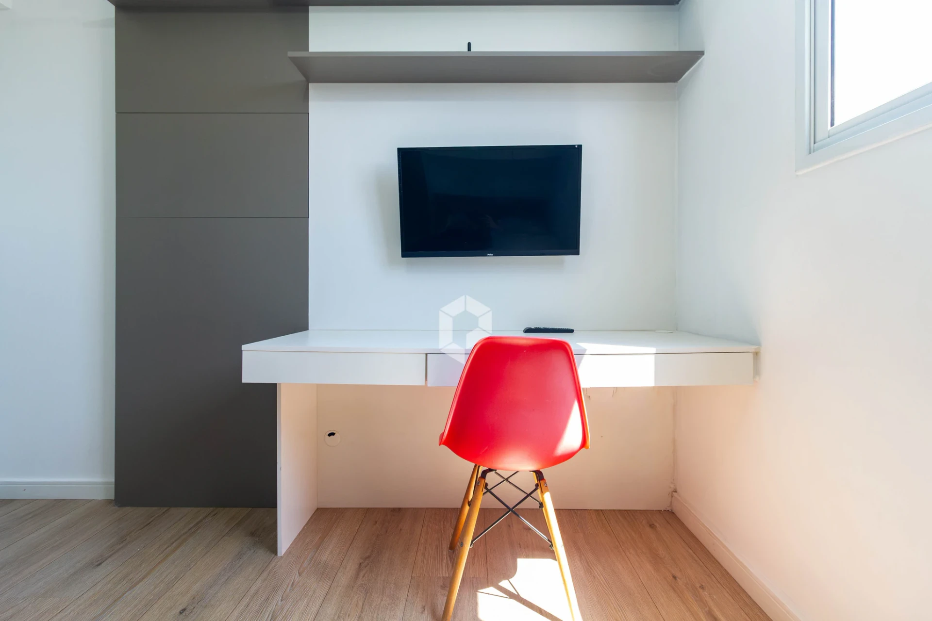One-bedroom apartment with a home office — photo 8