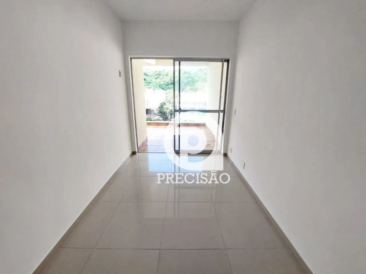 70 m² apartment with laundry area and 1 bedroom — photo 13