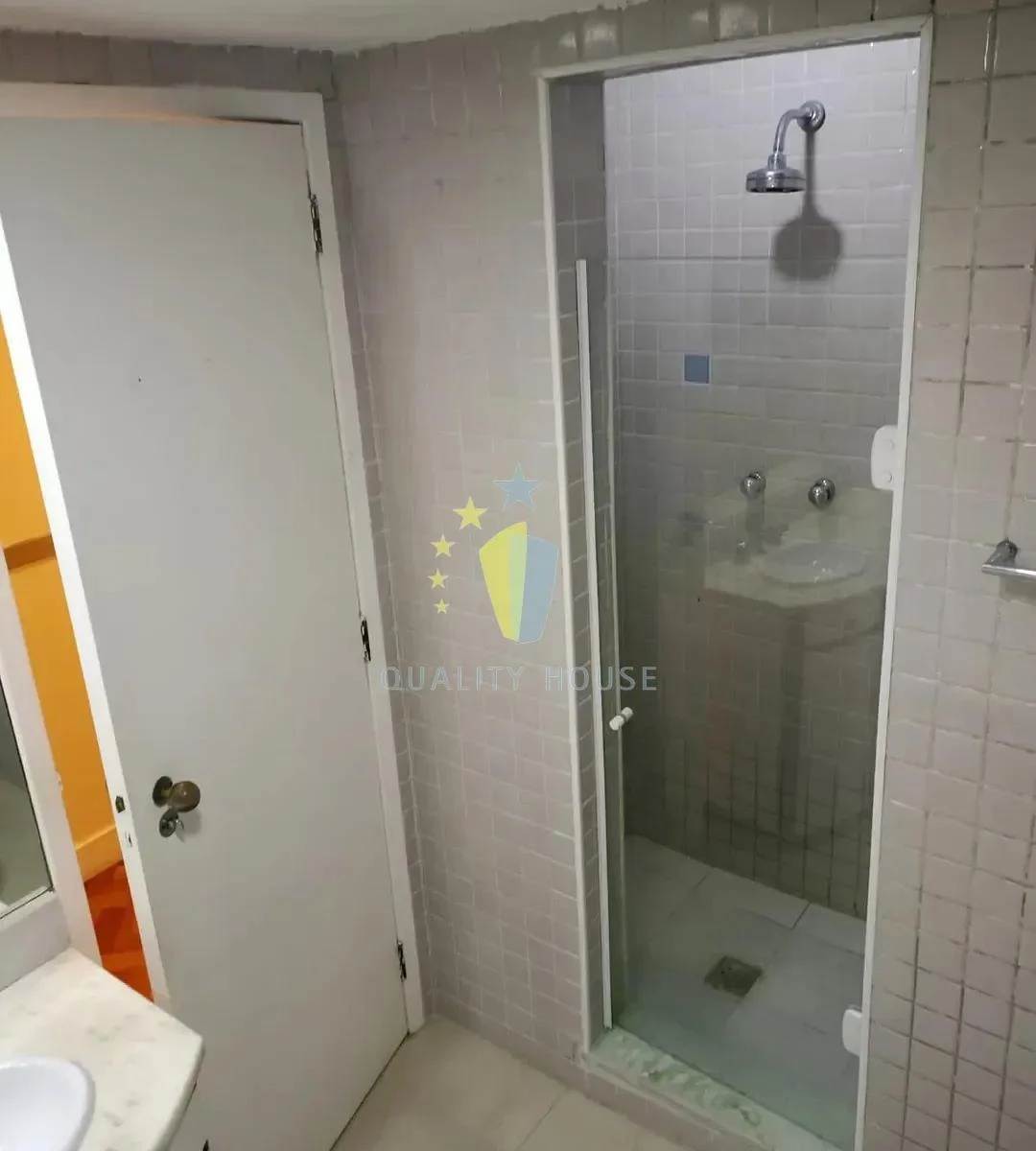Apartamento com 4 quartos, 2 banheiros e 1 vaga — photo 17