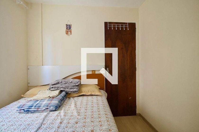 Furnished apartment, 29 m², with a walk-in closet — photo 6