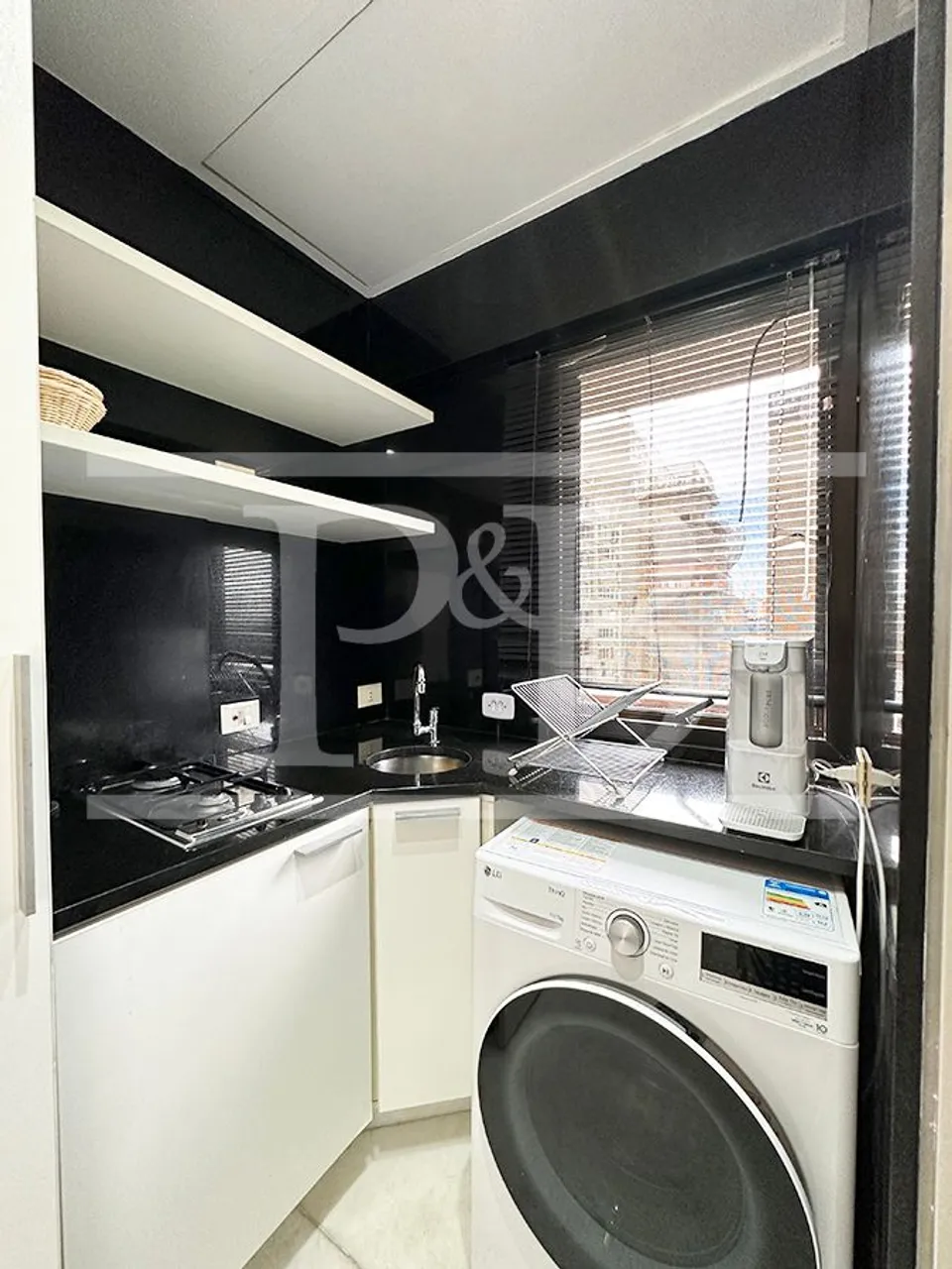 Apartamento mobiliado com 2 dormitórios e 2 banheiros — photo 18