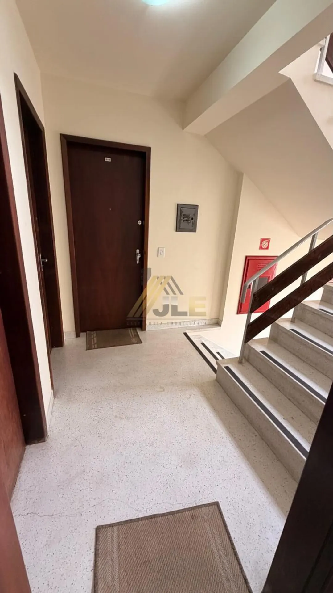 3-bedroom apartment with a home office in Curitiba — photo 20