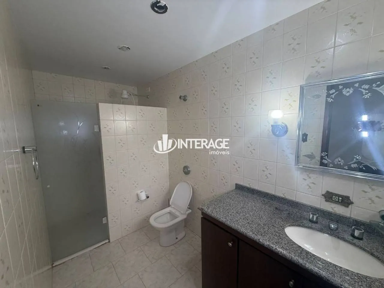 3-bedroom apartment with a home office in Curitiba — photo 32