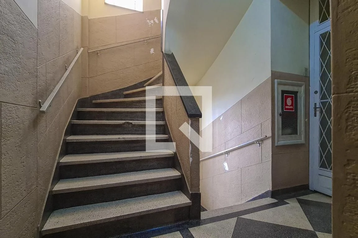 Furnished 2-bedroom apartment with 2 parking spaces — photo 8