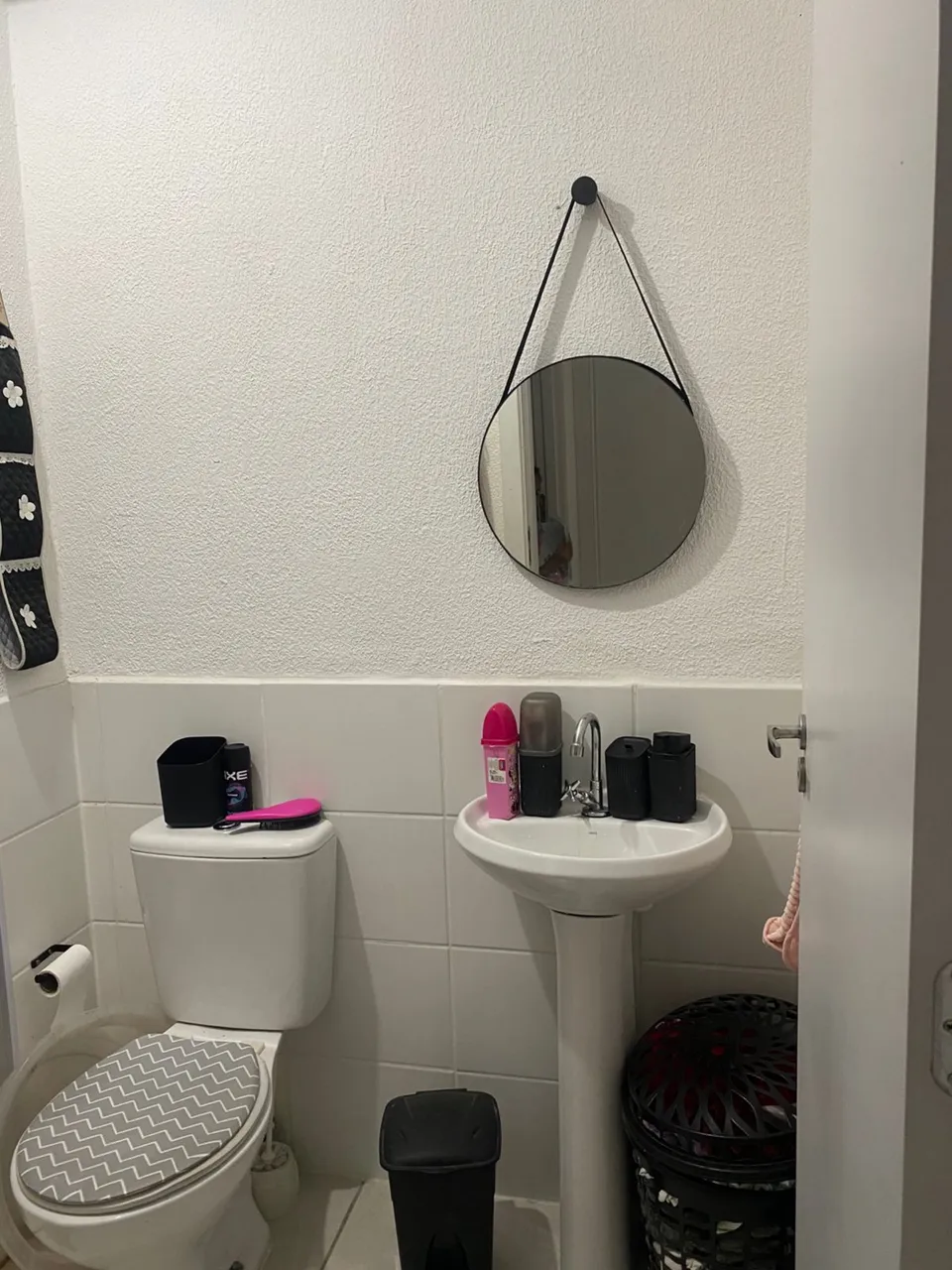 2-bedroom apartment in a building with a pool — photo 11