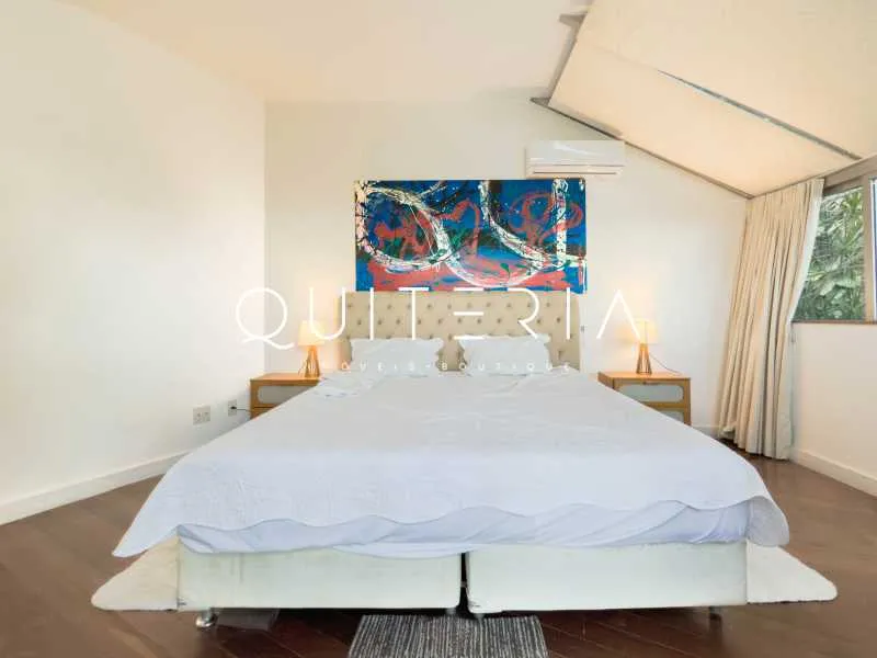 Casa mobiliada com 5 quartos e piscina ao ar livre — photo 9
