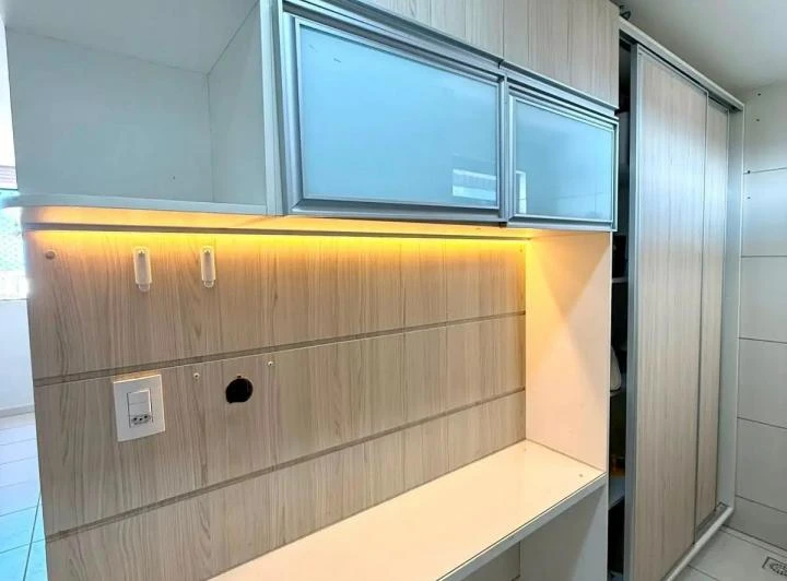 60 m² apartment with 2 bedrooms and a suite — photo 6