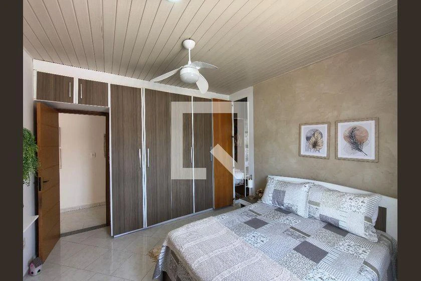 358 m² rental house with 2 bedrooms, suite and balcony — photo 23