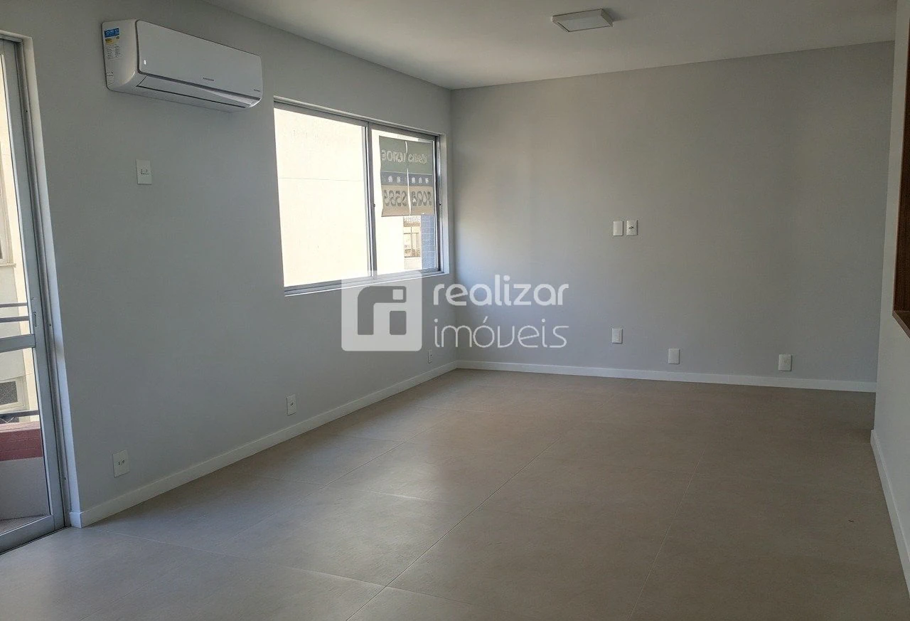 3-bedroom apartment with a private pool in Florianópolis — photo 15