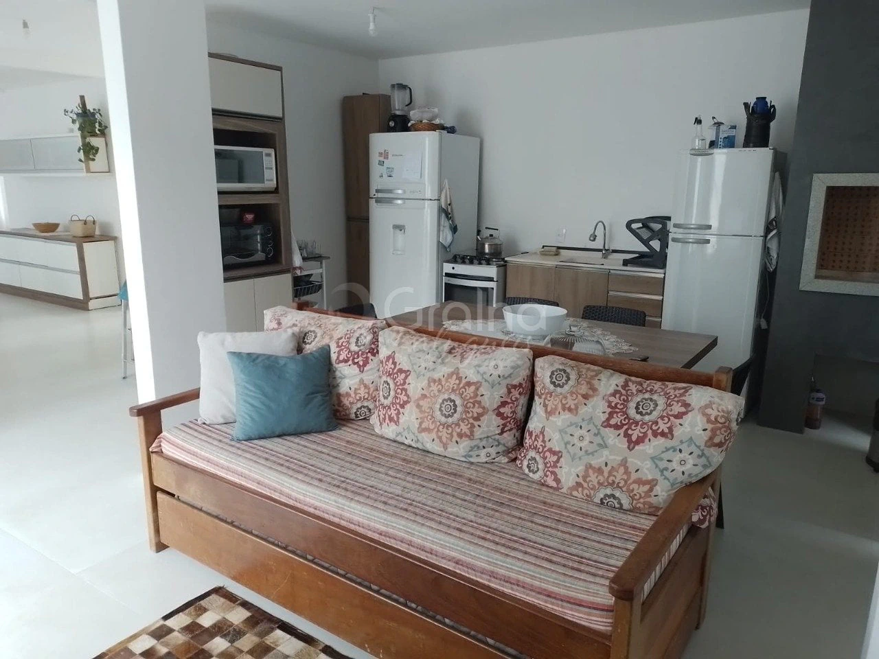 Furnished house with 4 bedrooms, 288 m² and 3 parking