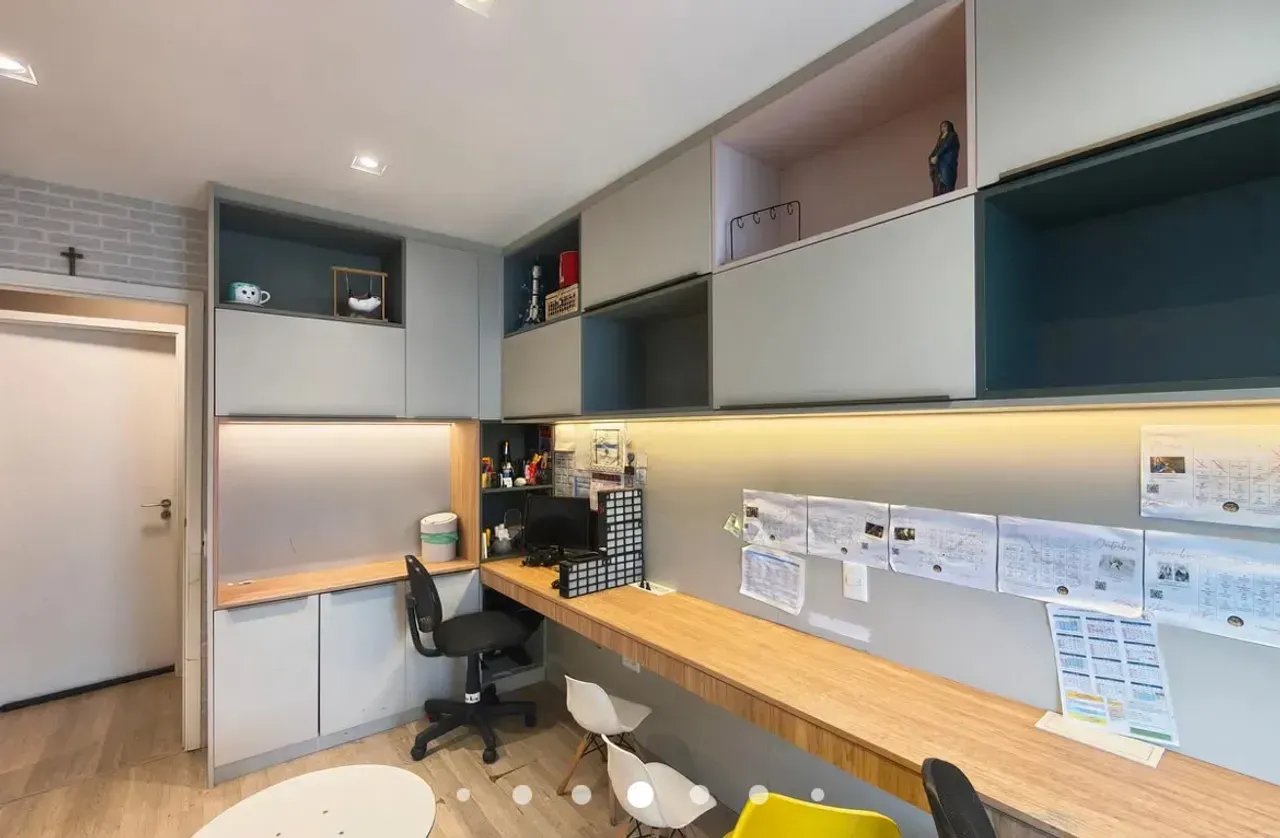 Apartamento amueblado de 4 dormitorios con vistas — photo 7