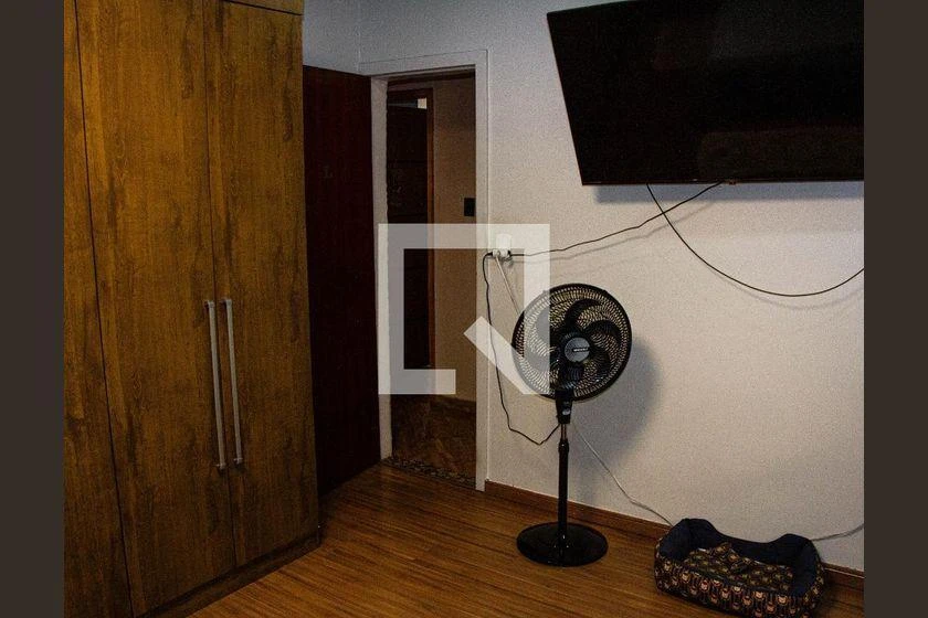 234 m² house with a home office and a washing machine — photo 17