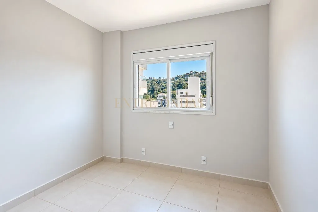 Apartamento com vista para as montanhas, Trindade Sul — photo 23