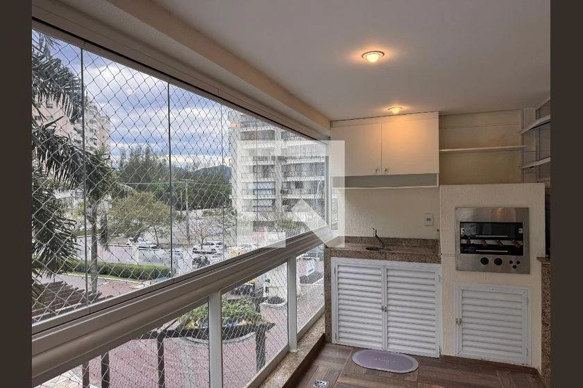 2-bedroom 87 m² apartment with parking and enclosed balcony — photo 40