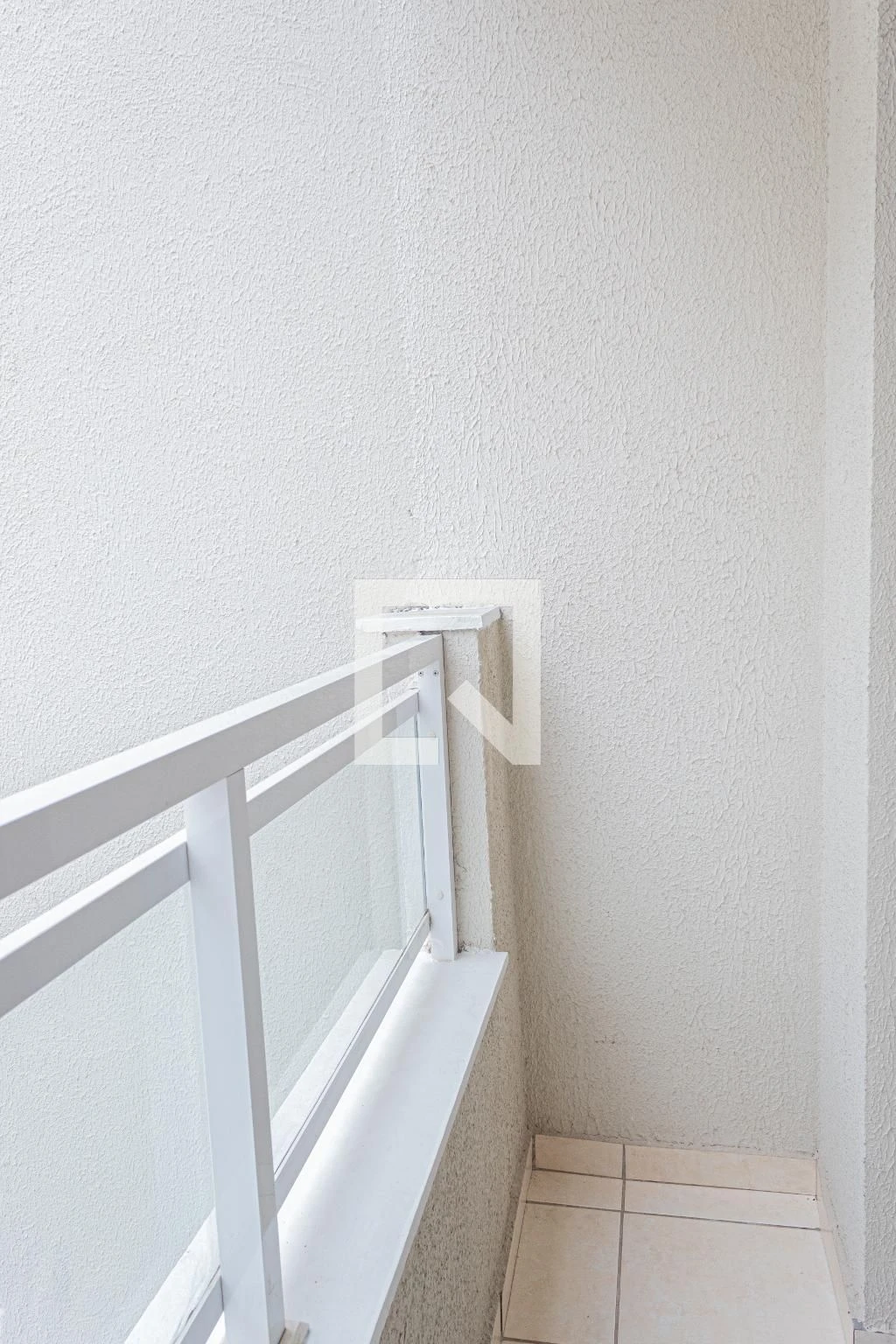 Walk-in closet in a 2-bedroom apartment, 49 m² — photo 23