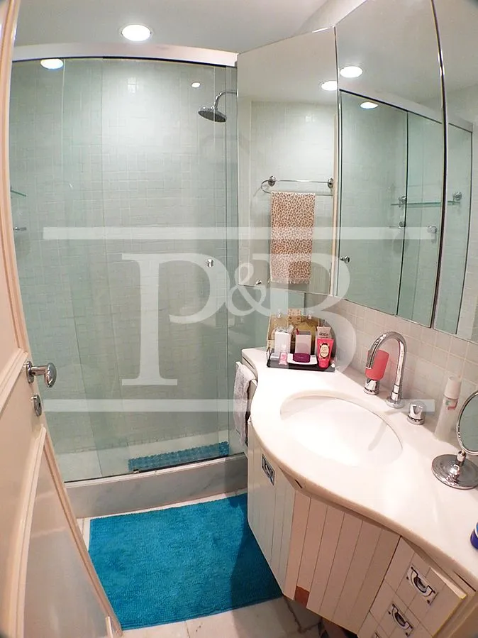 Apartamento de 3 dormitórios com 215 m² e 3 vagas — photo 21