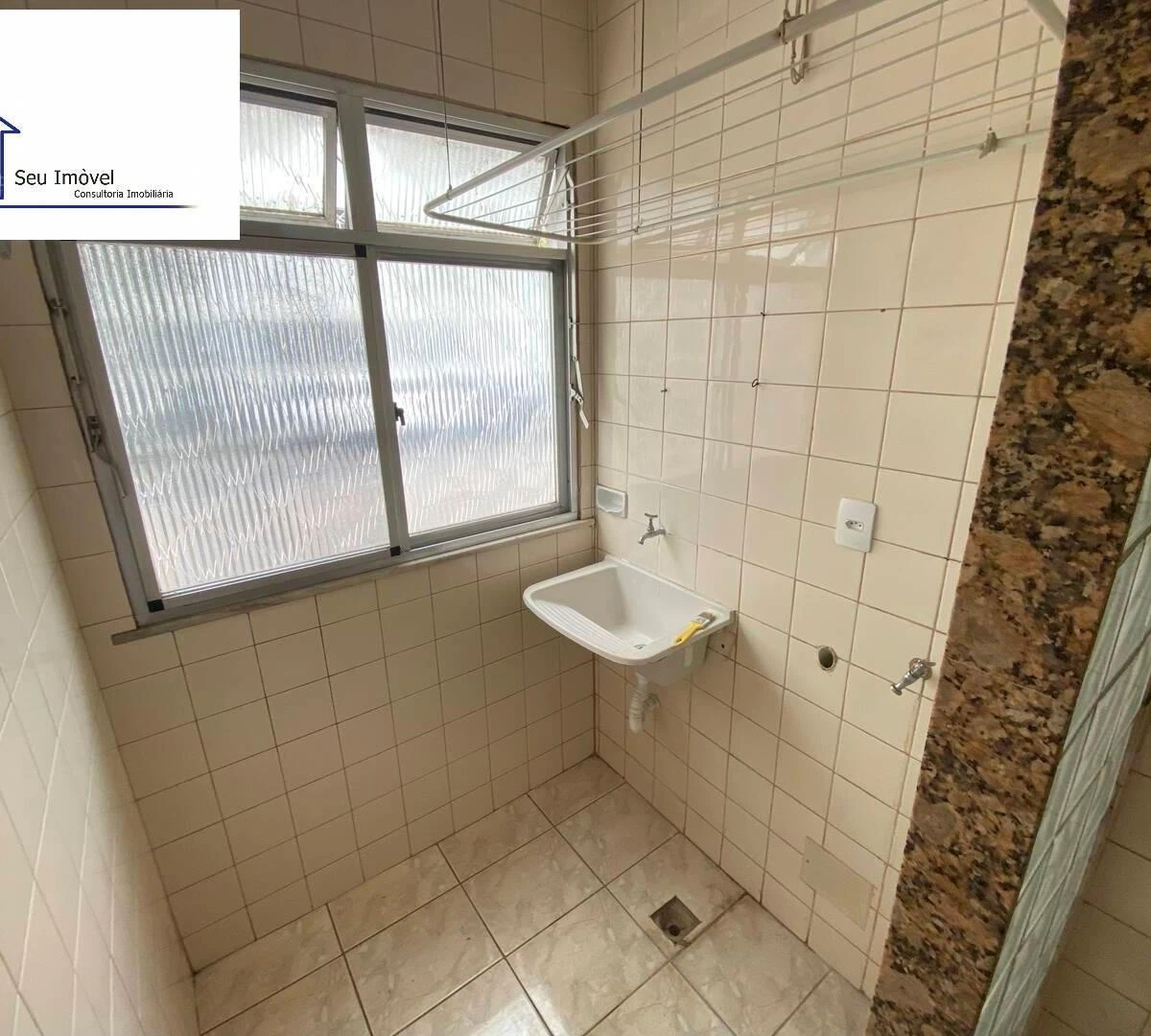 60 m² apartment with 2 bedrooms and a closed kitchen — photo 18