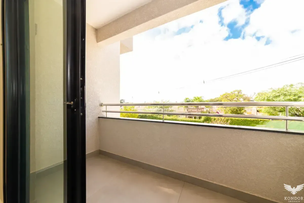 Two-story house with 230 m² and 3 bedrooms, 1 suite — photo 47