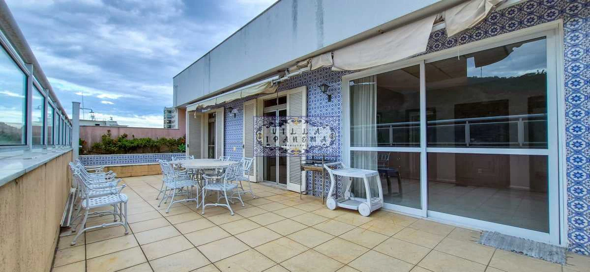 Apartamento sem mobília com 5 quartos e 400 m² — photo 6