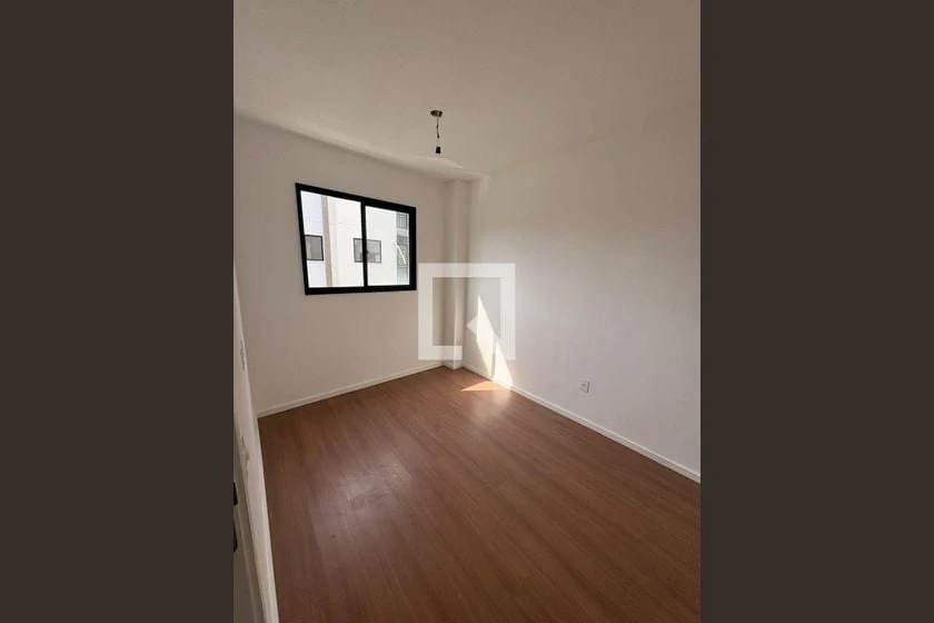 Apartment, 42 m², with wood or laminate floors — photo 7