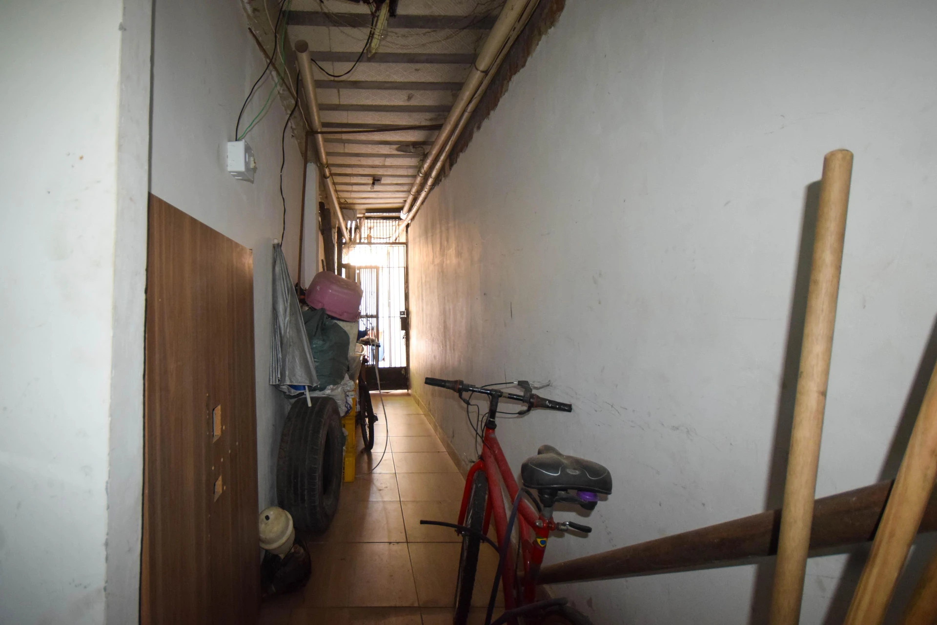 Furnished apartment with 2 bedrooms and private garden — photo 27