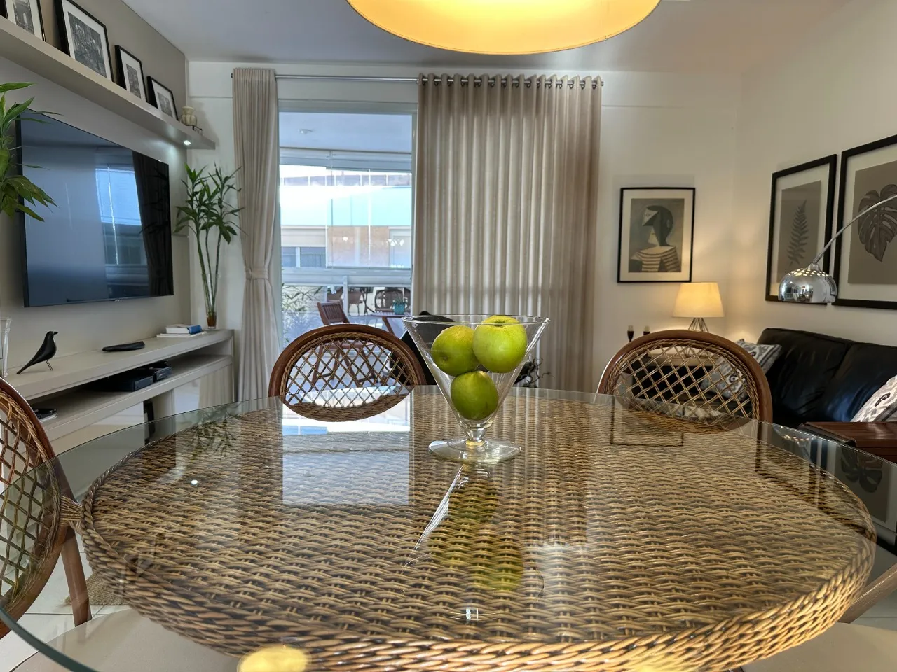 2-bedroom apartment with a glass-enclosed balcony — photo 19