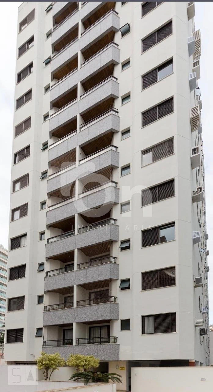 3-bedroom apartment, 1 with its own bathroom, 150 m² — photo 29