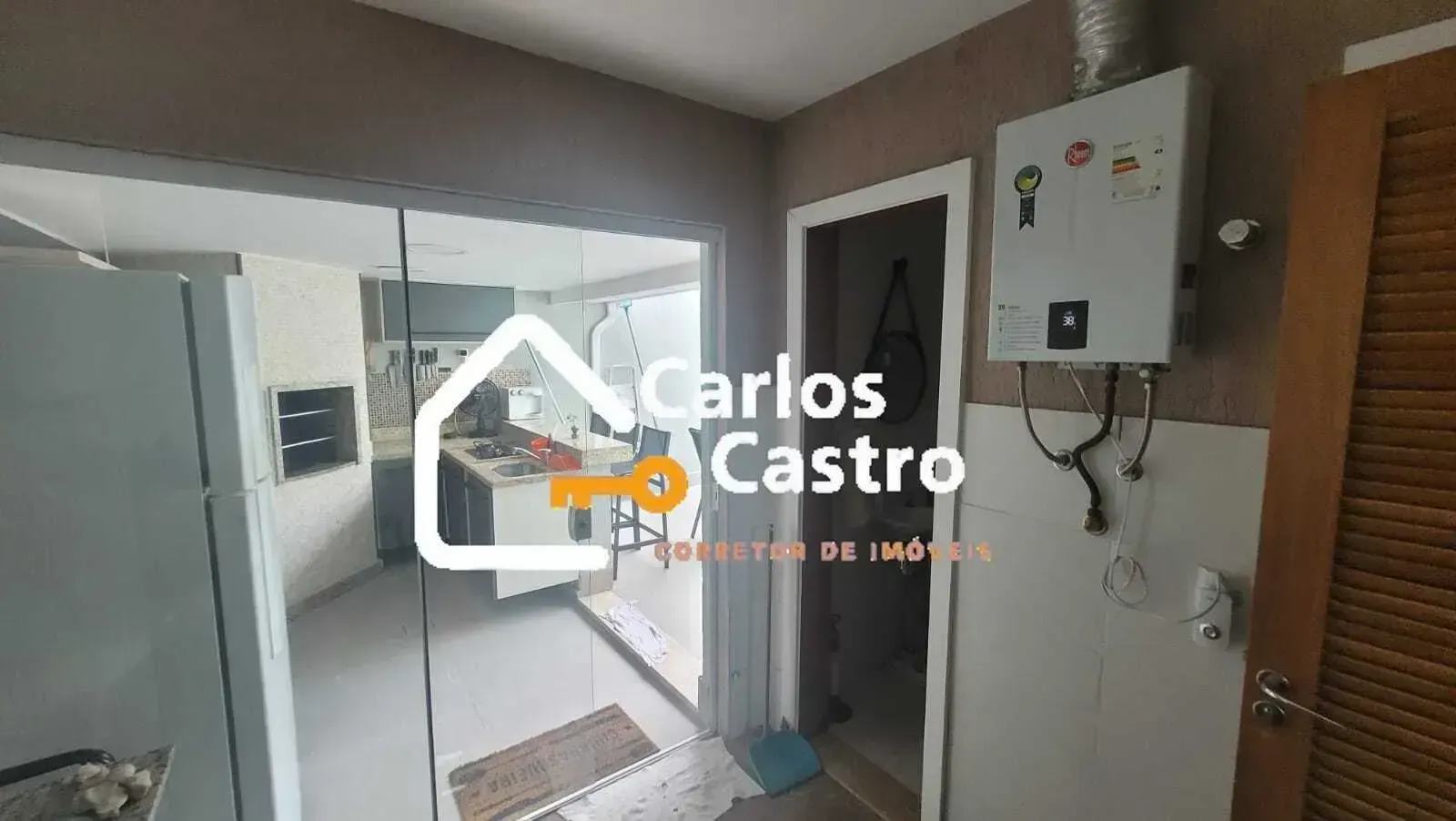 Furnished house, 178 m², with a private pool — photo 35